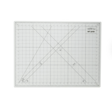 Load image into Gallery viewer, Cutting Mat